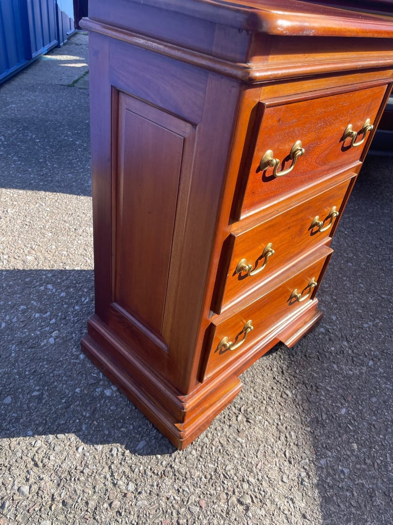 Solid mahogany bedside cabinet 