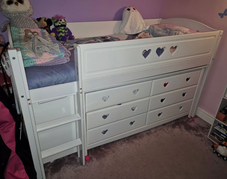 image for Kids cabin bed