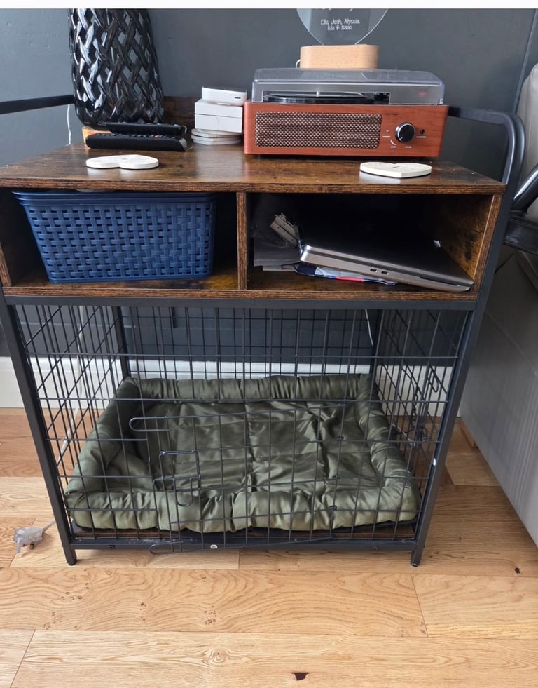Dog crate
