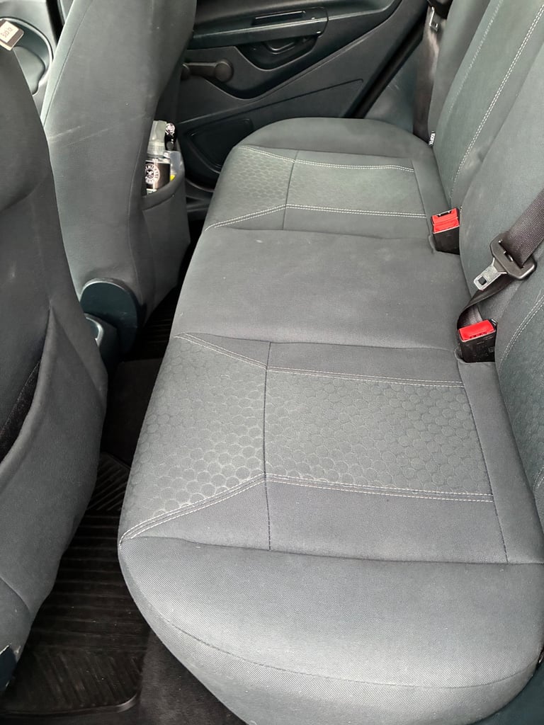 Ford, FIESTA, Hatchback, 2012, Manual, 1399 (cc), 5 doors