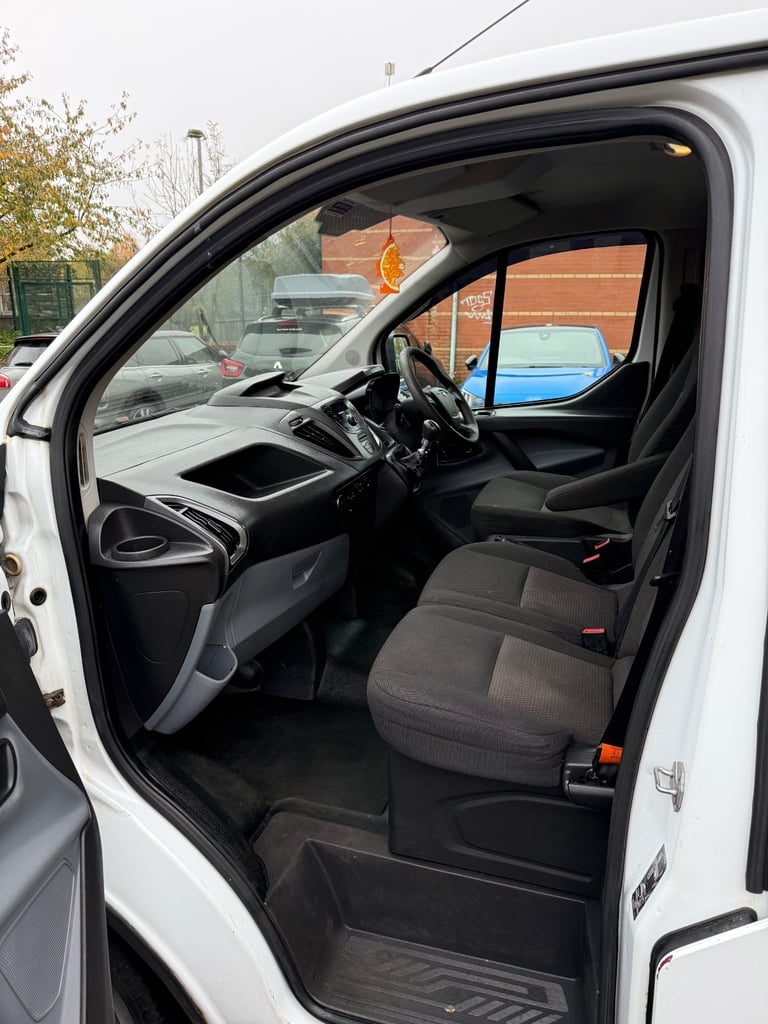 Ford, TRANSIT CUSTOM, Panel Van, 2014, Manual, 2198 (cc)