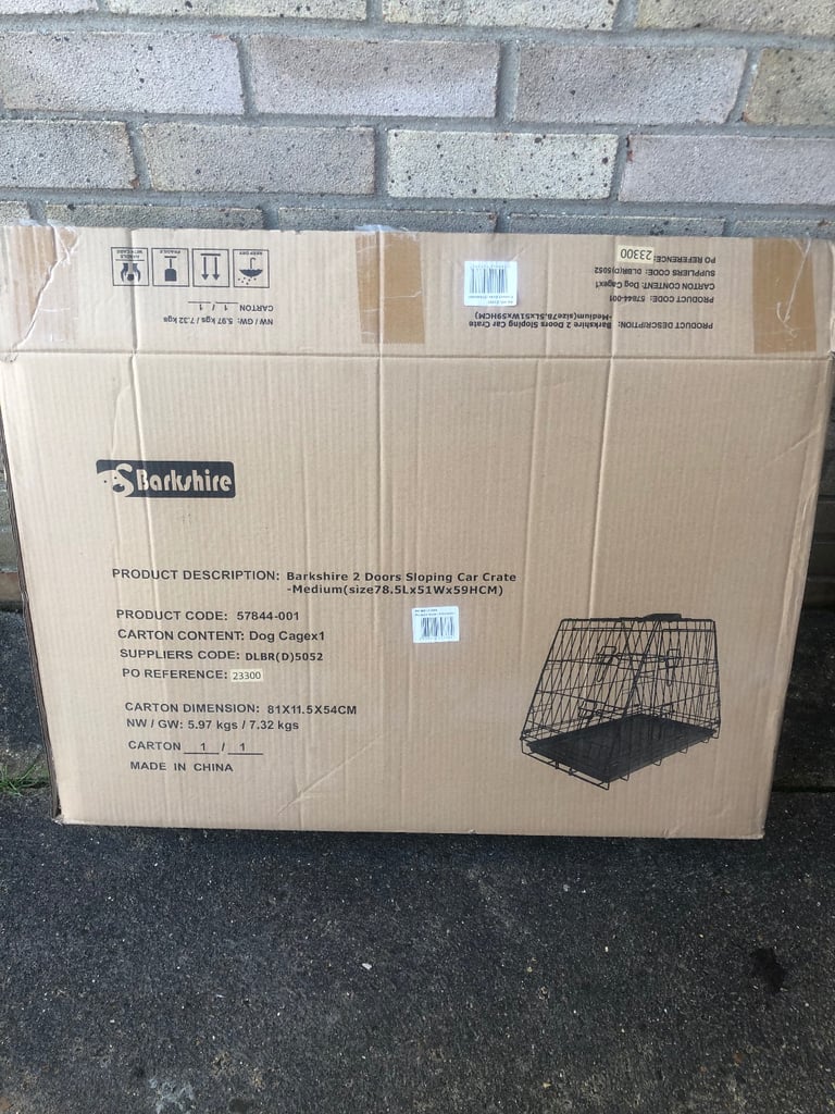 Dog Crate With Sloping Roof