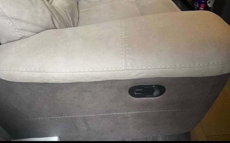 2 x 3 seater recliner sofas for sale