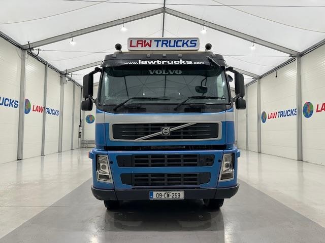 Volvo FM 400 8x4 Sleeper Cab Steel Tipper Manual