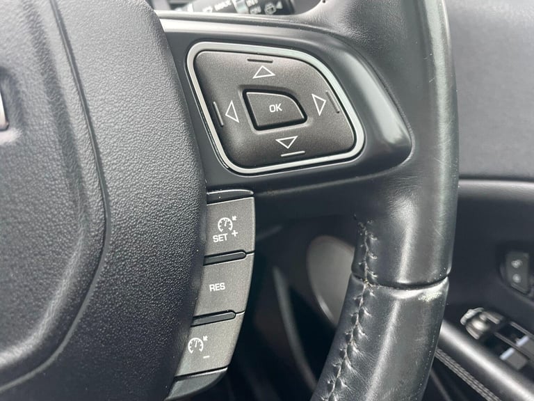 2015 Land Rover Range Rover Evoque 2.0 eD4 SE Tech FWD Euro 6 (s/s) 5dr ESTATE Diesel Manual