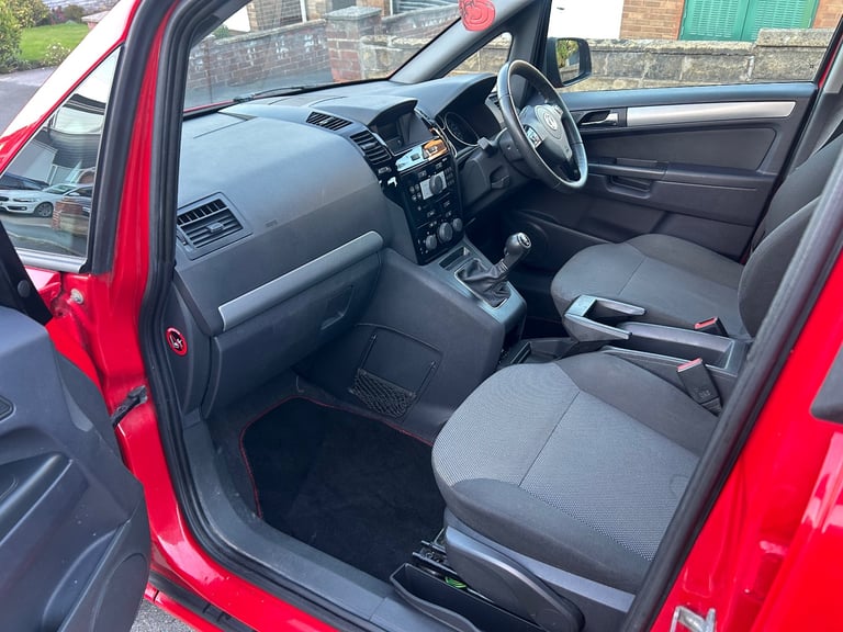 Vauxhall zafira 7 seater car 2014 63 1.6 petrol 12 months mot very clean example - Image 15