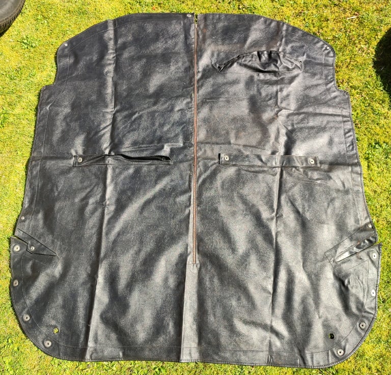 Used Tonneau cover for Sale | Gumtree