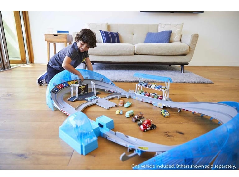 image for Disney Cars Ultimate Florida Speedway race track