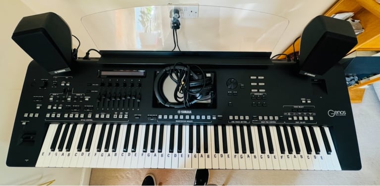 For sale Yamaha Genos 76 keys with Roland monitor heading phones RH-5 and GNS - MS01 speaker.