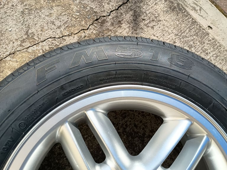 235 60 18" 107V NEW JEEP SUV TYRE + ALLOY WHEEL VOLVO XC60 XC90 AUDI Q5