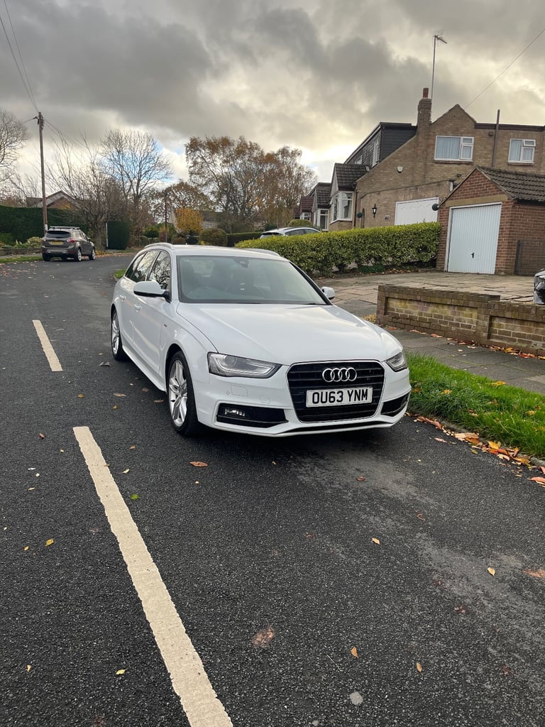 Audi, A4, Estate, 2013, Semi-Auto, 1968 (cc), 5 doors