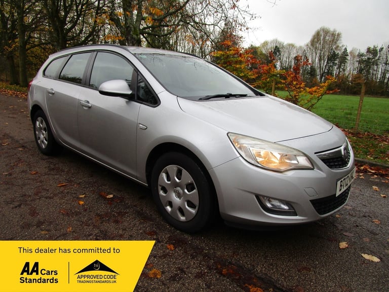 image for VAUXHALL ASTRA 1.7 CDTi ecoFLEX Exclusiv 2012