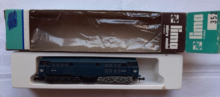 image for VINTAGE N GAUGE LIMA CLASS 31 D5518 DIESEL LOCOMOTIVE 