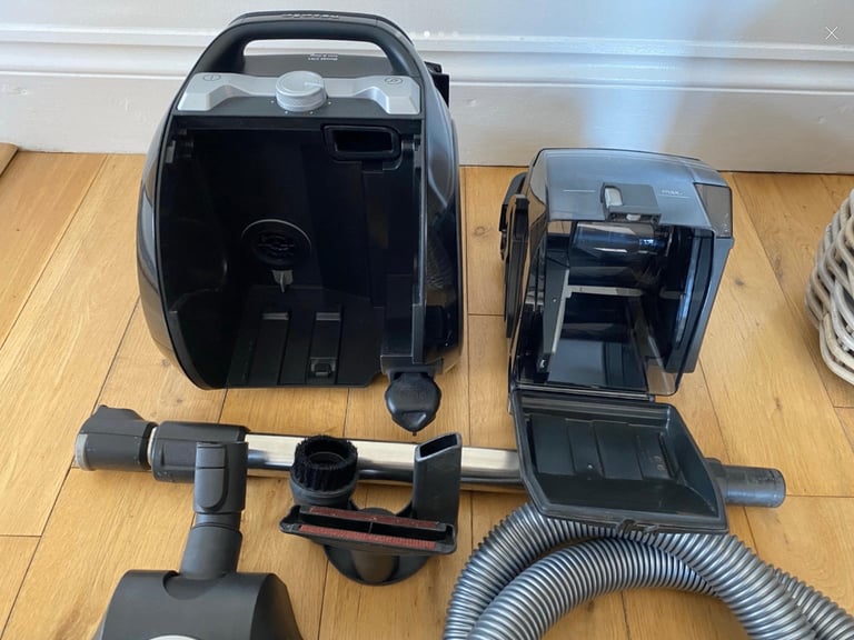 Miele Boost CX1. Bagless Vacuum cleaner (collect near junction 35 off M1)