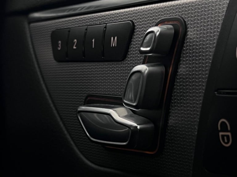 2016 Mercedes-Benz E Class E220 BlueTEC AMG Line Premium 2dr 7G-Tronic CONVERTIBLE DIESEL Automatic