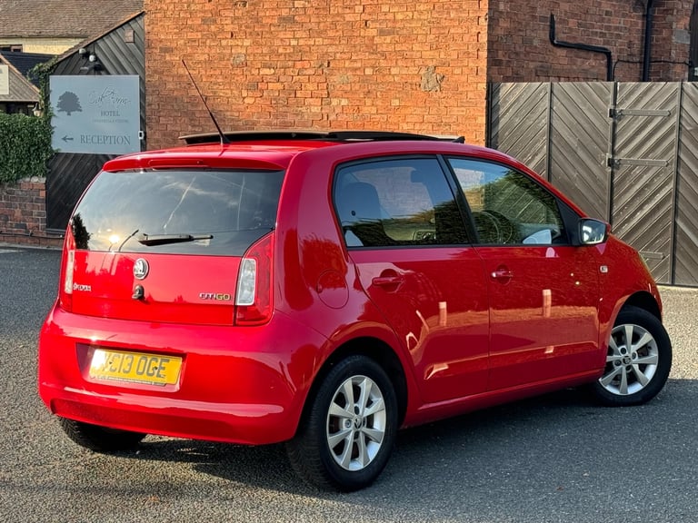 SKODA CITIGO 1.0 MPI GREEN TECH ELEGANCE, £20 TAX + SUNROOF + APPLE CAR PLAY WOW