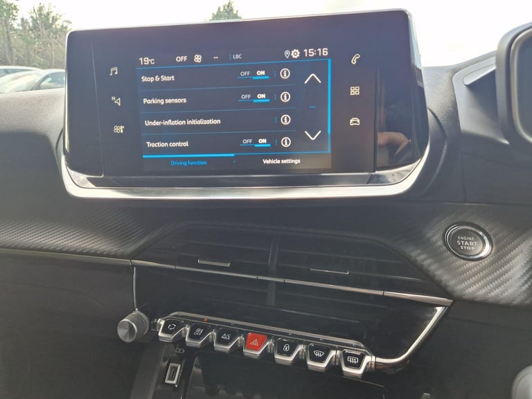 2020 Peugeot 2008 1.2 PureTech Allure Euro 6 (s/s) 5dr Petrol