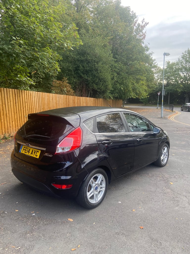 2014 Ford Fiesta 1.0 EcoBoost Zetec 5dr HATCHBACK Petrol Manual