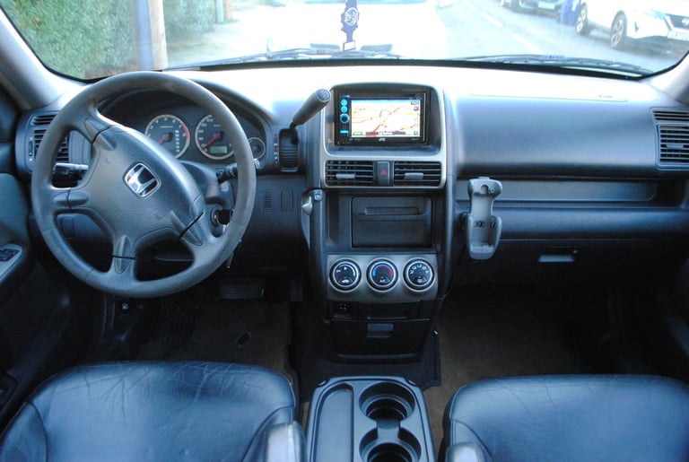image for LHD/LEFT HAND DRIVE HONDA CR-V 2003 4X4,AUTOMATIC,SAT-NAV,FULL LEATHER,EXCELLENT CONDITION