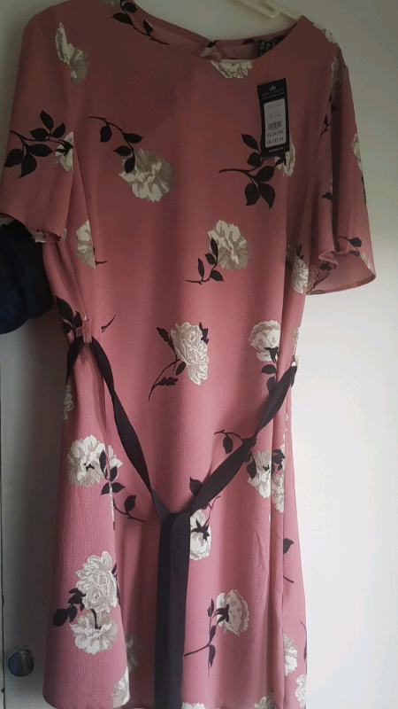 Pink rose tunic dress