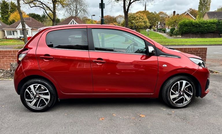 ** Peugeot 108 Collection 70 Reg 2020 1.0l Petrol 5-dr Manual **