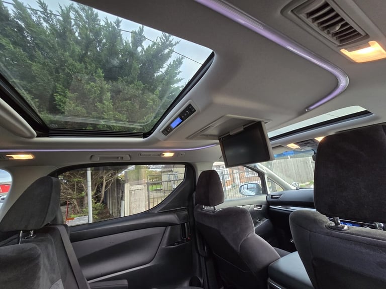 2018 Toyota Vellfire HYBRID 2.5 E-four 8 Seaters Euro 6  MPV Petrol/Hybrid Automatic