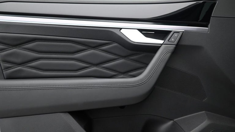 2023 Volkswagen Touareg 3.0 V6 TSI eHybrid 14.3kWh R Tiptronic 4Motion Euro 6 (s/s) 5dr SUV Petro...