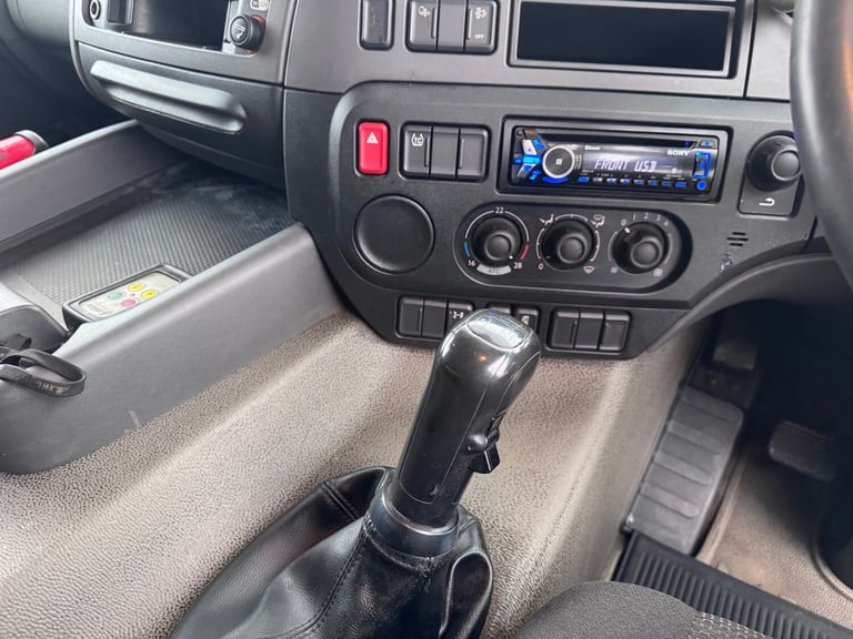 2014 DAF TRUCKS CF 400. 5 Car Transporter. Transporter Engineering Body. 557000 KMS. NA Diesel Ma...