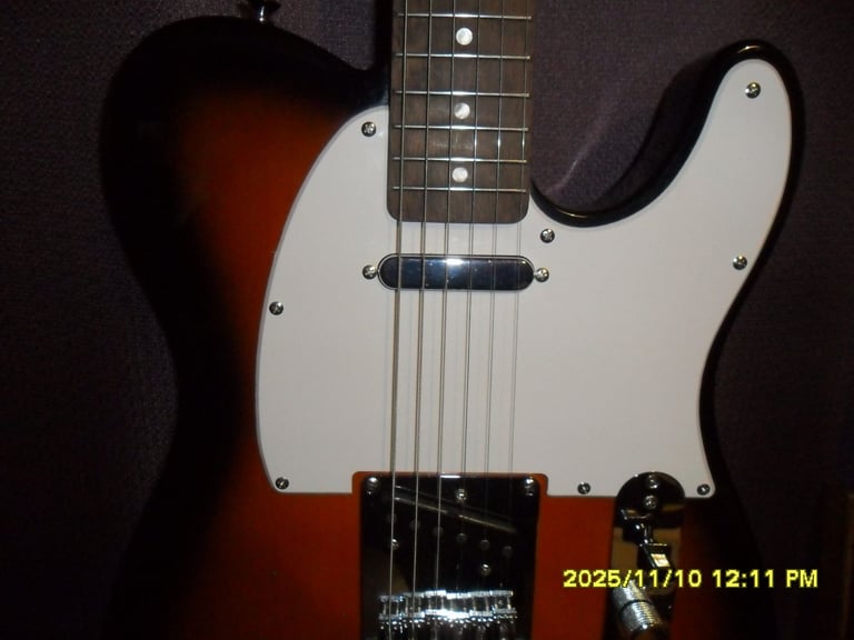 SQUIRE BY FENDER AFFINITY TELECASTER GUITAR