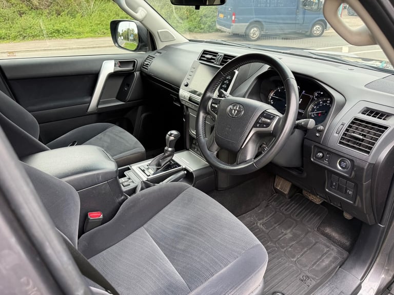2021 Toyota Land Cruiser 2.8D 204 Active Commercial Auto REAR SEAT CONVERSION 1 OWNER PLUS VAT PA...