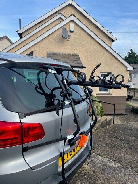 NEW Halfords 3 bicycle bike carrier. | in Ely, Cardiff | Gumtree