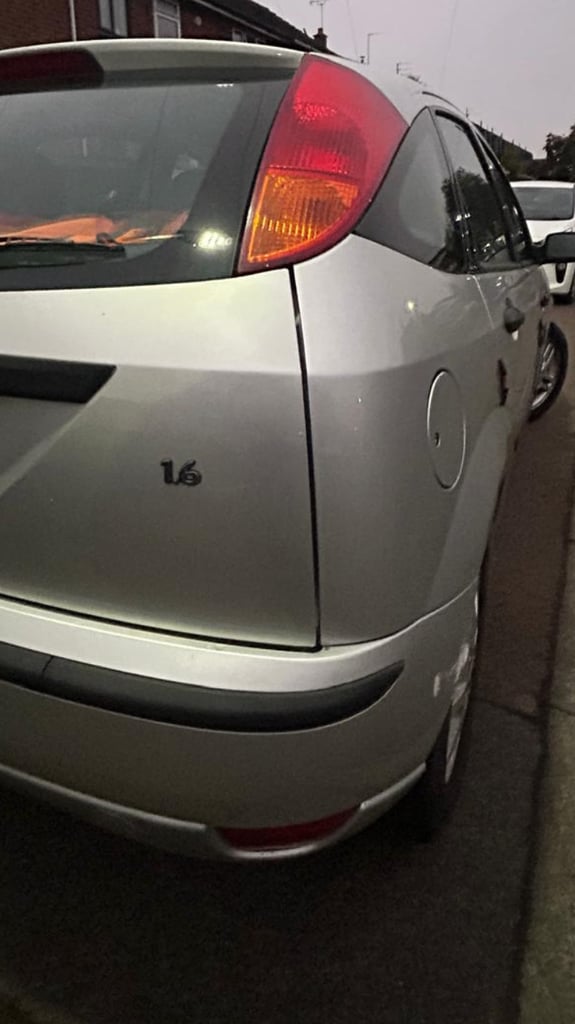 Ford, FOCUS, Hatchback, 2003, Manual, 1596 (cc), 5 doors