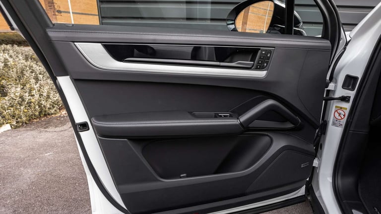  Porsche Cayenne Cayenne E-Hybrid (2026) Estate Plug-In Hy Automatic