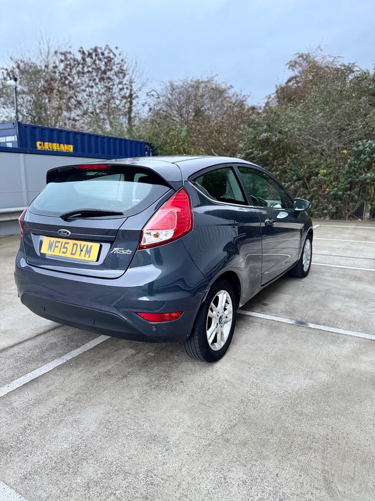 Ford, FIESTA, Hatchback, 2015, Manual, 1241 (cc), 3 doors