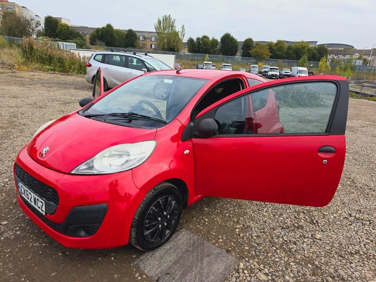 2013 Peugeot 107 1.0 12V Access Euro 5 3dr Hatchback Petrol Manual - Image 28
