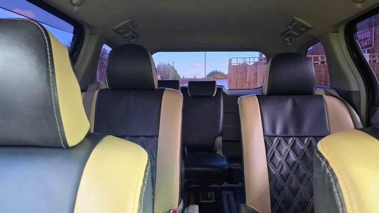 Hybrid electric Toyota estima 7 seater