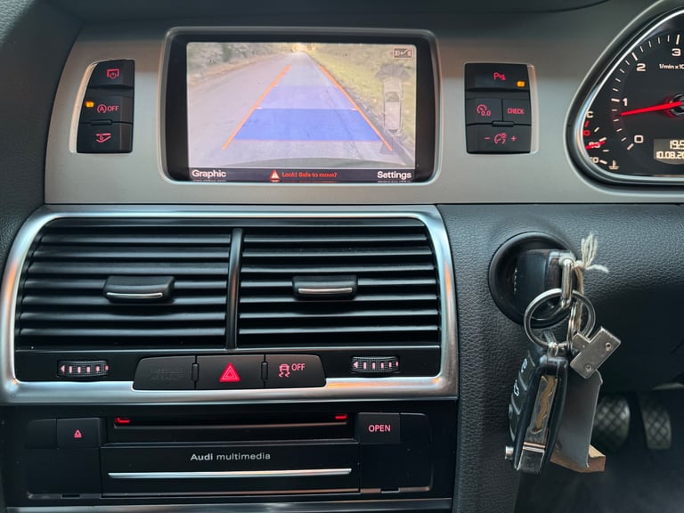 AUDI Q7 3.0 TDI QUATTRO S-LINE 7 SEATER~CHEAPER TAX BAND~BIG SPEC~