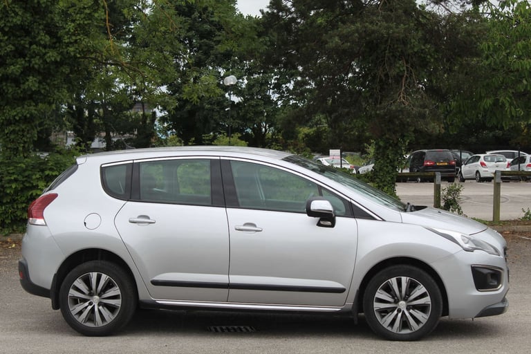 2015 Peugeot 3008 1.6 3008 Active e-HDi Semi-Auto 5dr SUV Diesel Automatic