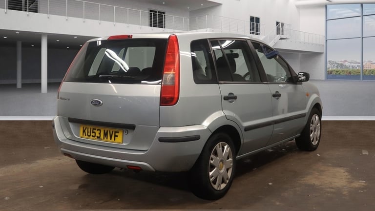 * FORD FUSION AUTOMATIC 1.4L 5 DOOR + LOW 69K MILES + HPI CLEAR + 2 OWNERS * 