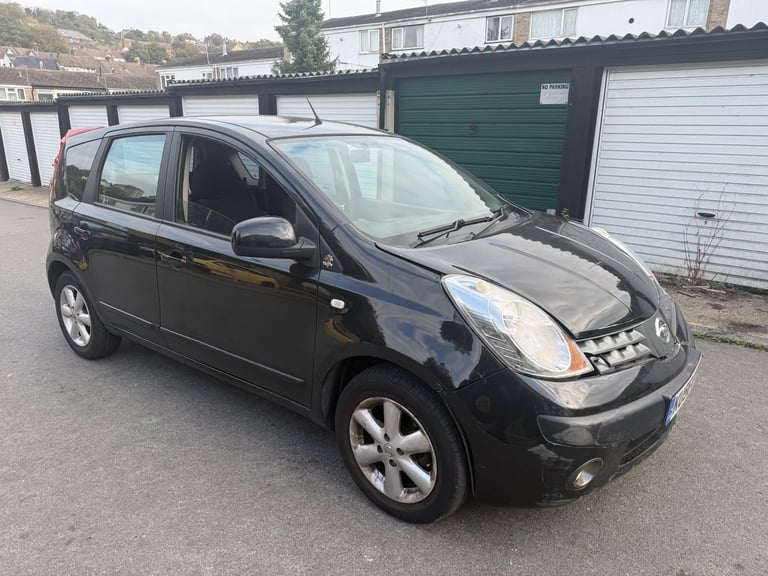 Nissan NOTE AUTOMATIC 1.6 petrol cheap bargain 