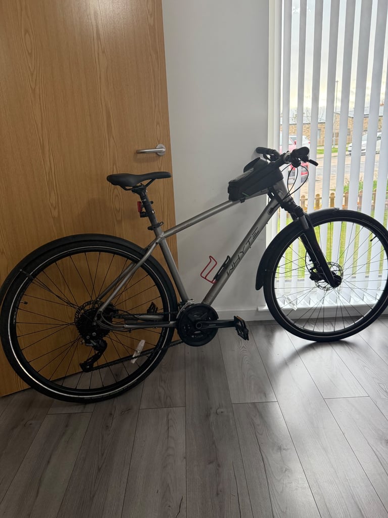 image for Whyte C7 Hybrid bike