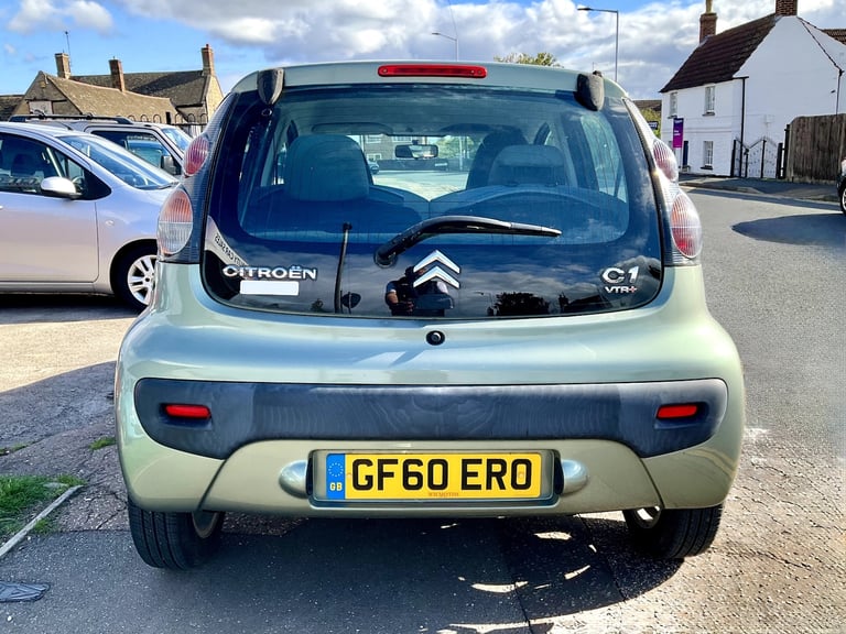 2010 Citroen C1 1.0i VTR+ Hatchback 5dr Petrol Manual Euro 5 (68 ps) Petrol