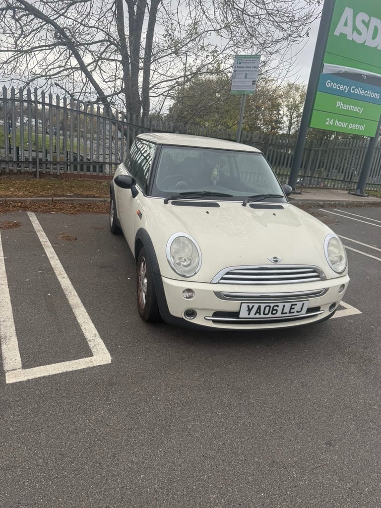 Mini, HATCHBACK, Hatchback, 2006, Manual, 1598 (cc), 3 doors