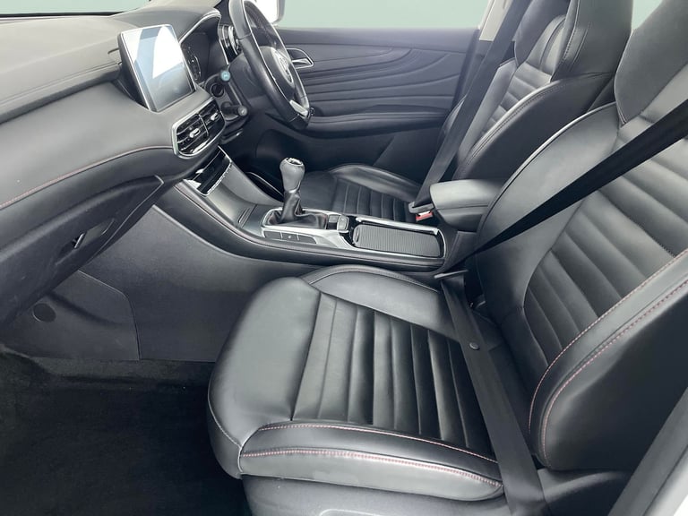 2022 MG MG HS 1.5 T-GDI Exclusive SUV 5dr Petrol Manual Euro 6 (s/s) (162 ps) - LED - REV Suv Pet...