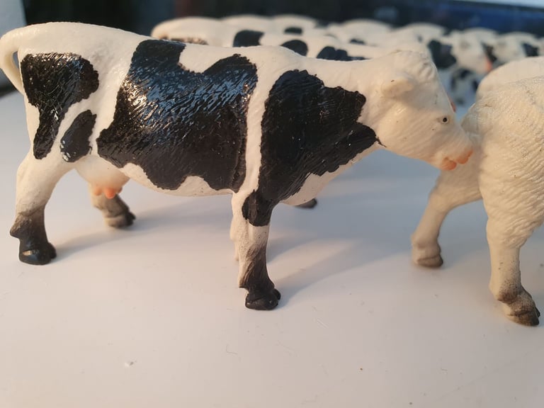 Toy Farm animals bundle 6 x sheep 9 x cows