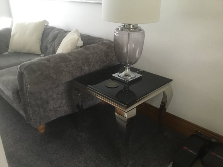 Beautiful side table and lamp
