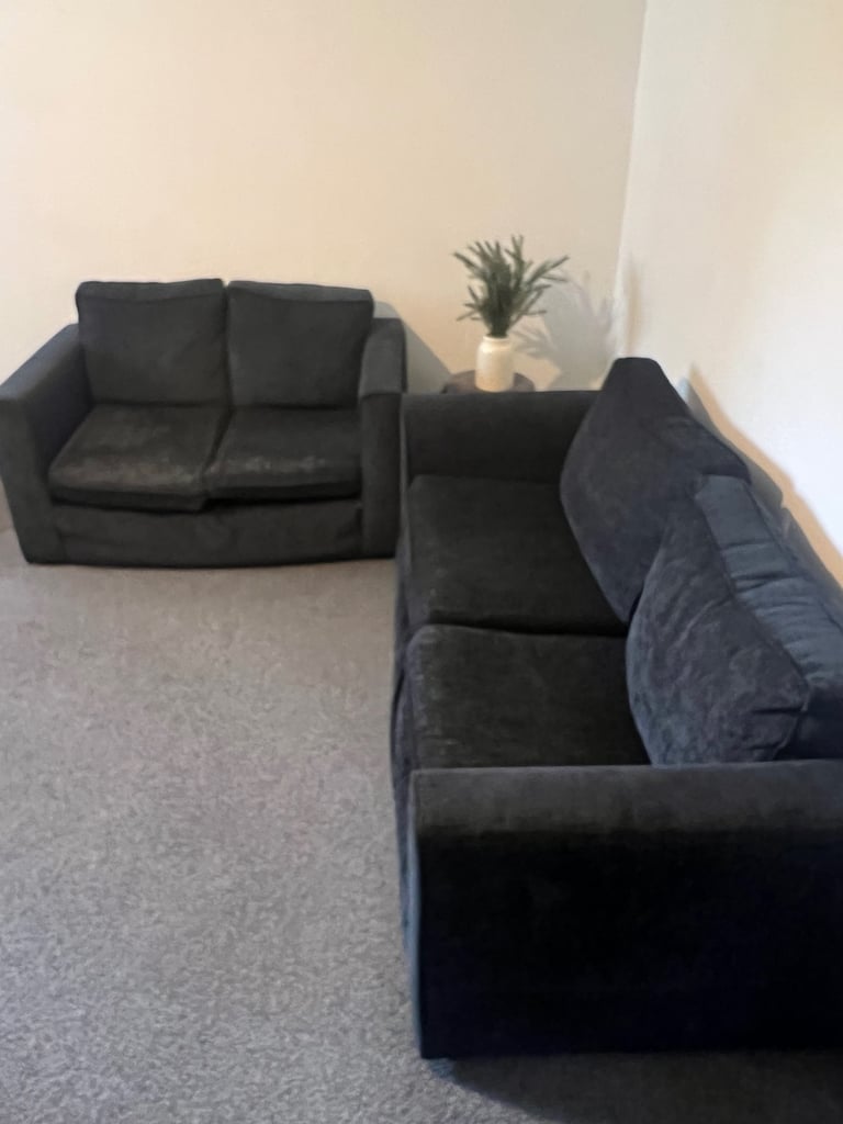 3 + 2 Fabric Sofa Set Good Condition 