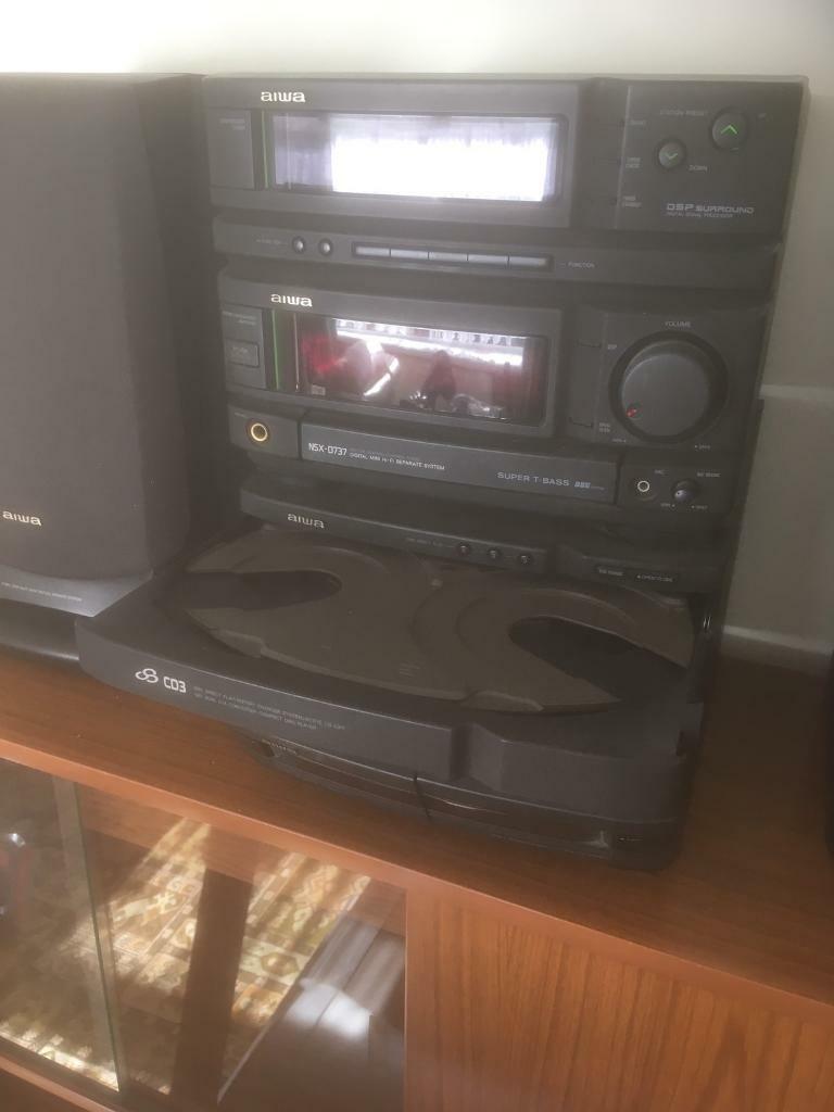 AIWA three disc two tape stereo 