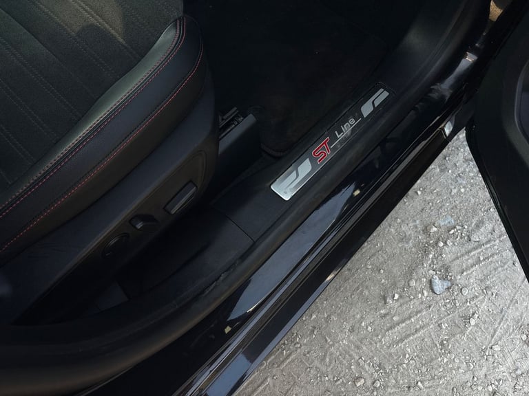 2022 Ford Kuga 2.0 EcoBlue 190 ST-Line 5dr Auto AWD HATCHBACK DIESEL Automatic