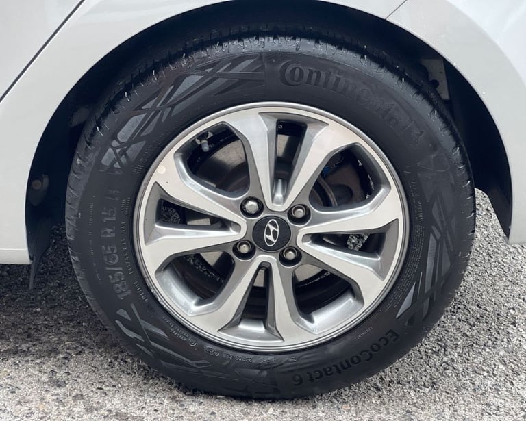 2019 Hyundai i20 1.0 T-GDi SE Hatchback Petrol Automatic